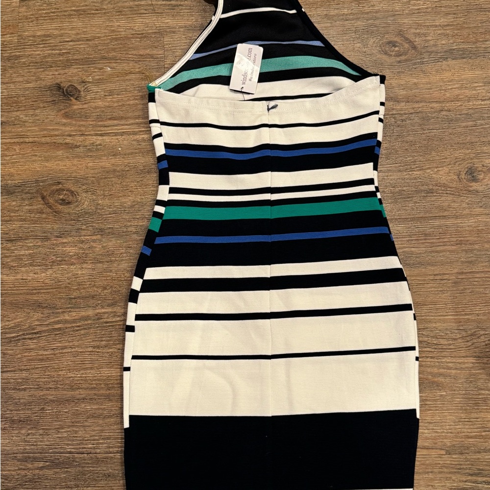 Women’s Ribbed Backless Dress - Picture 4 of 4